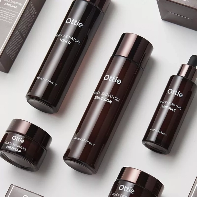 ottie 16  black signature toner   1643879249 111